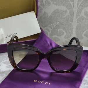 NEW! Gucci 52MM Cat Eye Sunglasses Tortoise